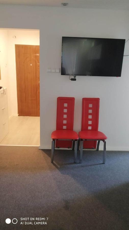 Mieszkanie Wsrod Zieleni Mragowo Bagian luar foto