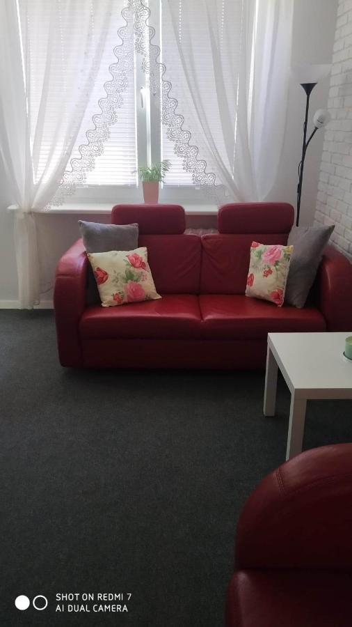 Mieszkanie Wsrod Zieleni Mragowo Bagian luar foto